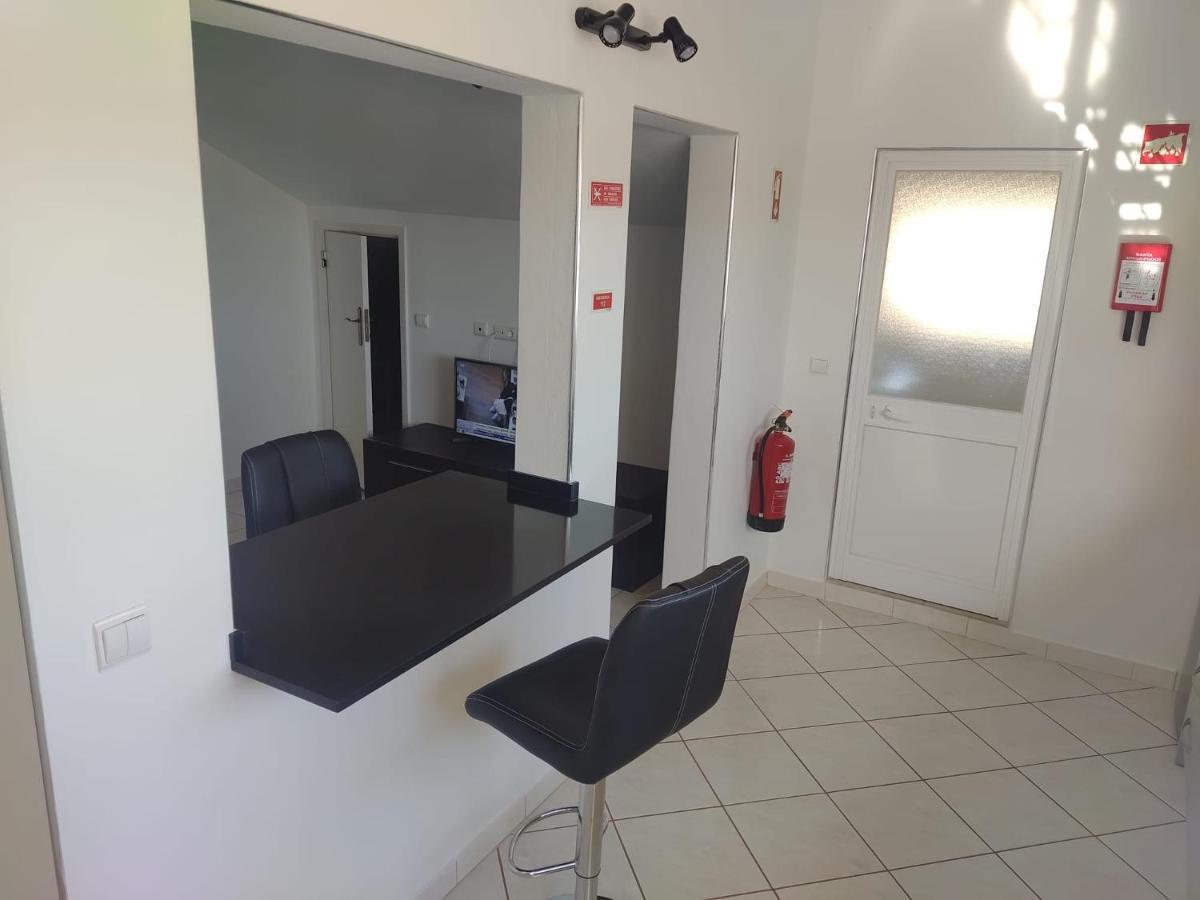 Nunes Apartments Mexilhoeira da Carregacao エクステリア 写真