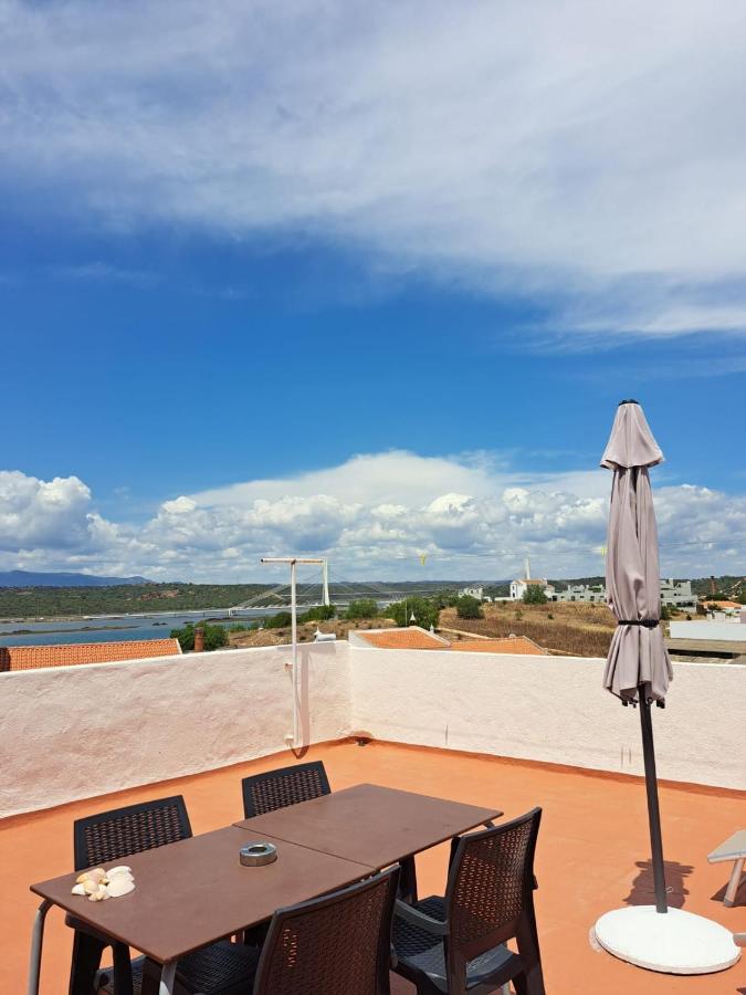 Nunes Apartments Mexilhoeira da Carregacao エクステリア 写真